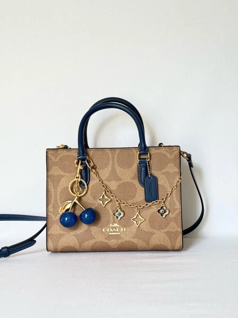 NWT Coach Maggie Small Tote Signature Canvas Tan/deep blue Gold hardware CAL28